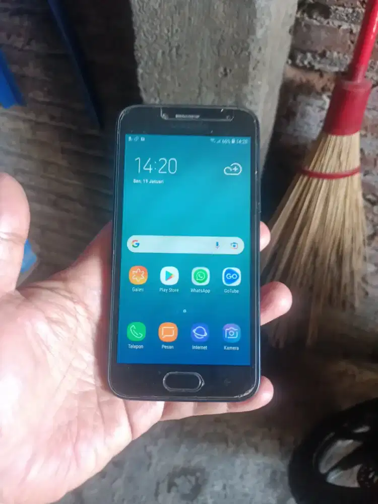 Samsung J2 pro ram 2/16gb minus baca dulu ya