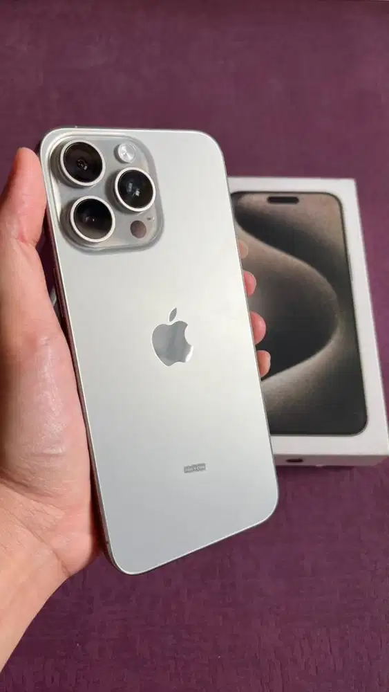 iPhone 15 Pro Max 256 GB Blibli SA/A BH 87%