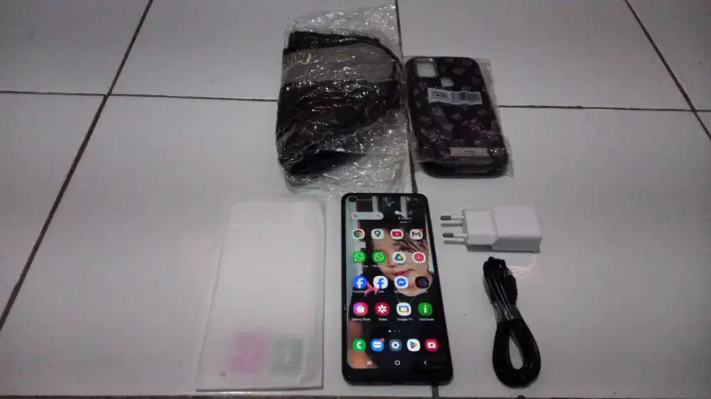 Samsung A21S ( 2022 )

Ram 7gb (3gb+4gb)

Rom 32gb Blue Metalik