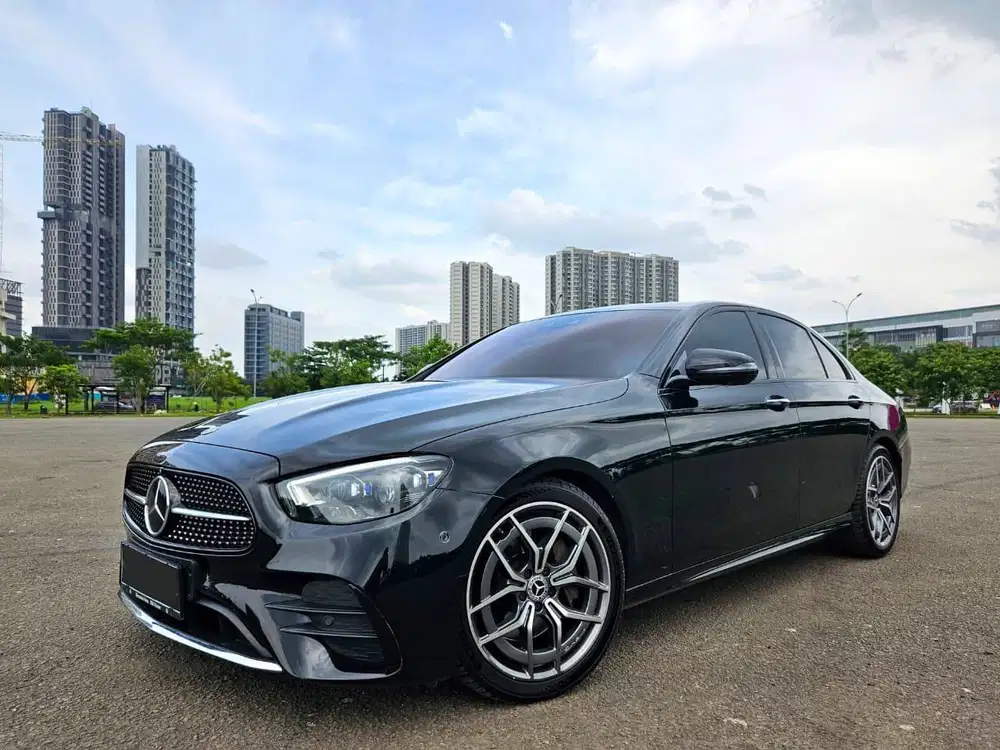 Mercedes Benz E300  AMG W213 Facelift 2021