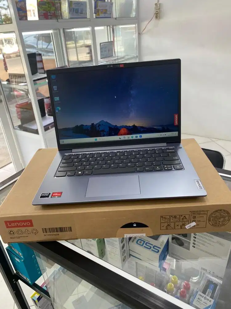 Jual Laptop Lenovo V14