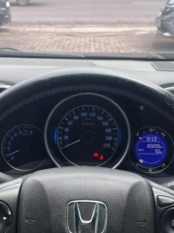 HONDA JAZZ 1.5 RS MT 2015