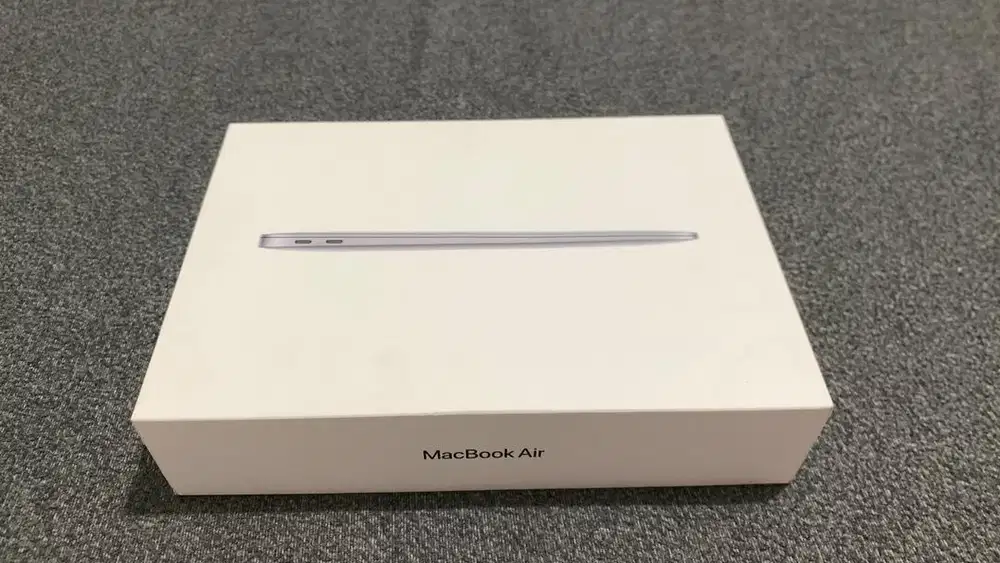 MacBook Air M1 Space gray 8/256GB