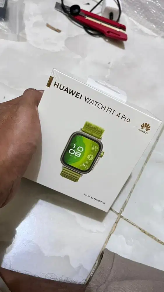 Huawei watch fit 4 pro Smartwatch new