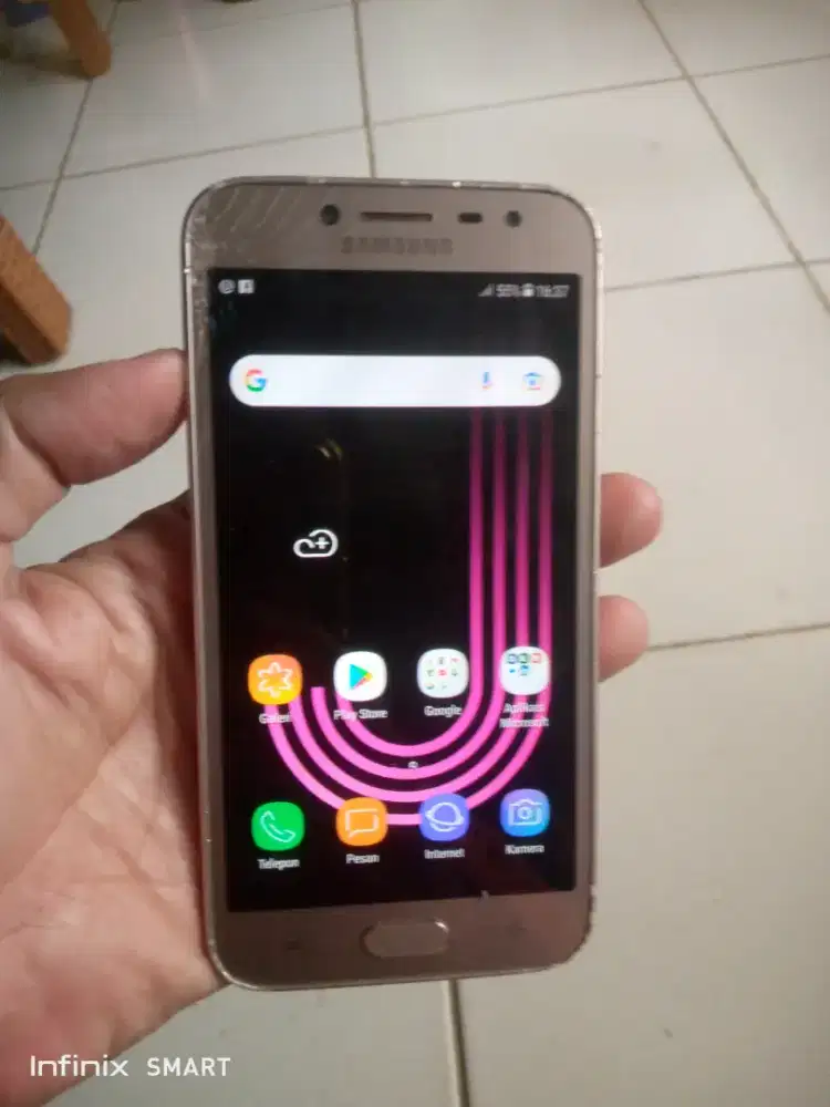 Samsung j2 pro ram 2/32 jaringan 4g