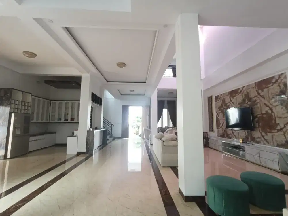 RUMAH FURNISH  KAWASAN BANJARSARI SOLO
