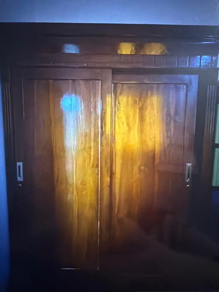 Dijual lemari jati besar dan kecil