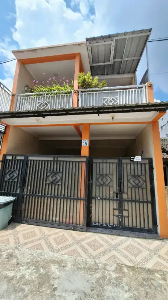 Dijual Rumah 2 lantai