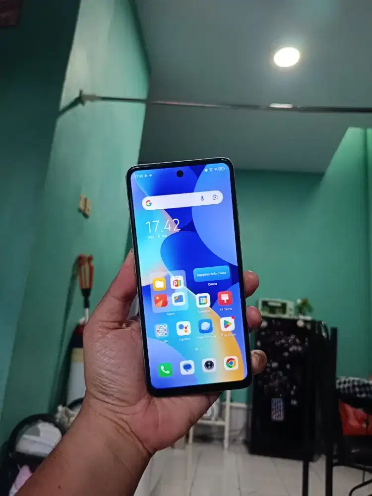 Tecno spark 20c 4+4/128