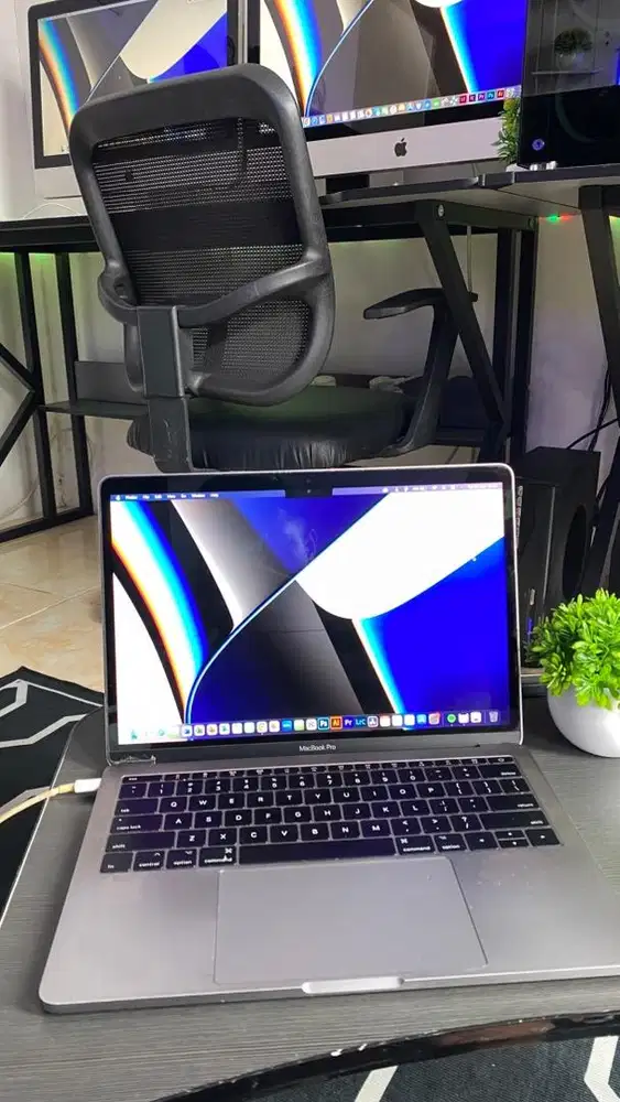 MACBOOK PRO 13 INCH 2017