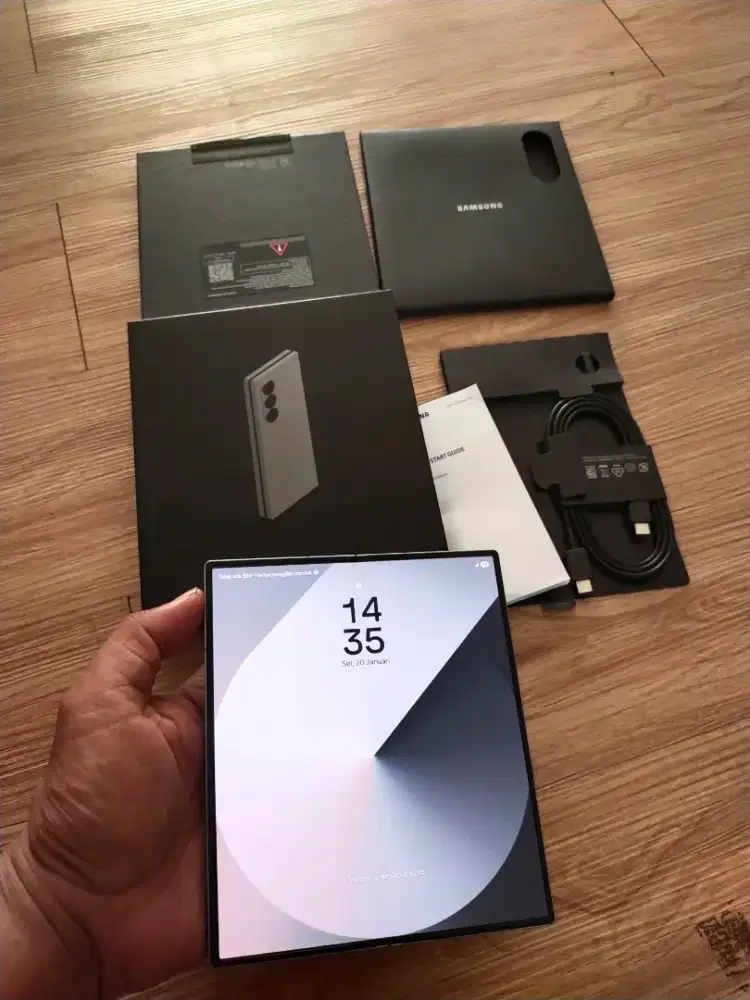 Samsung Z-Fold 6 12/512gb sein fullset mulus bisa tt hp lain