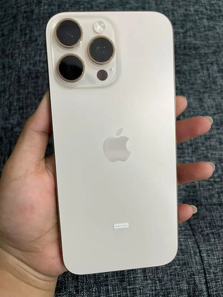 ip 16 promax 512gb iBox