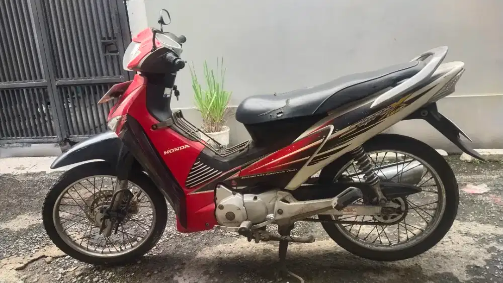 Jual Motor SupraX 2006