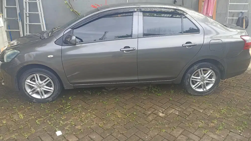Toyota Vios 2011 Bensin