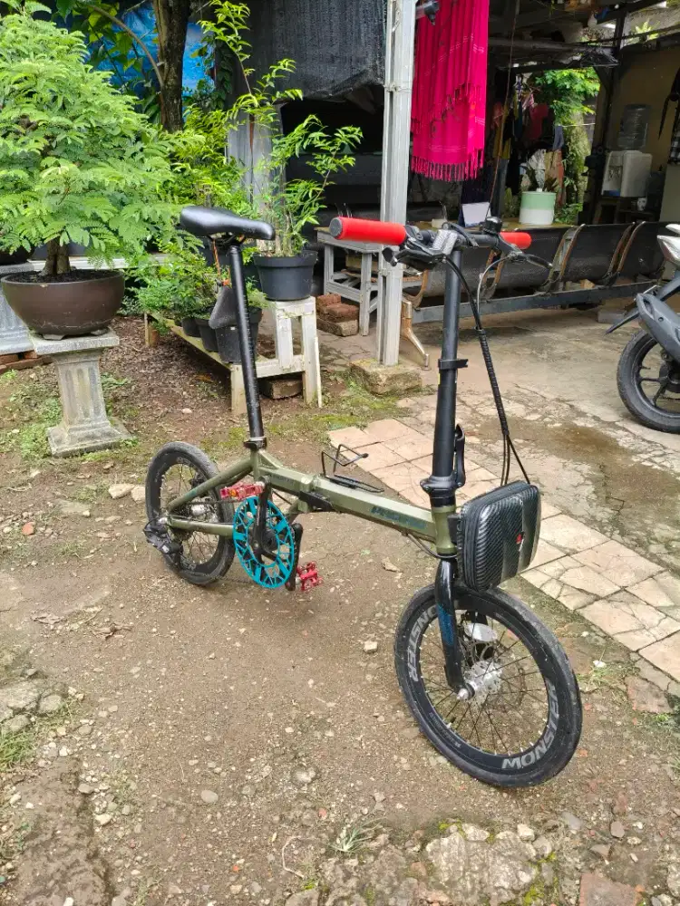 Sepeda lipat pasific splendid ax 16