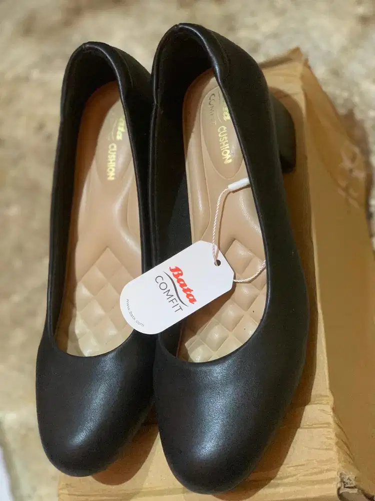 Sepatu Bata Comfit