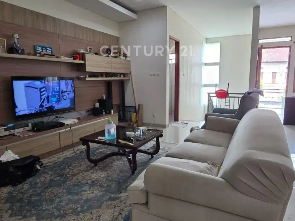 Rumah Minimalis 2 Lantai Di Setrawangi Bandung