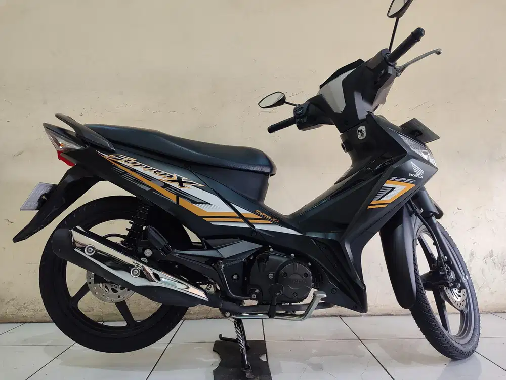 Supra X 125 fi 2024 istimewa mulus terawat siap pakai...