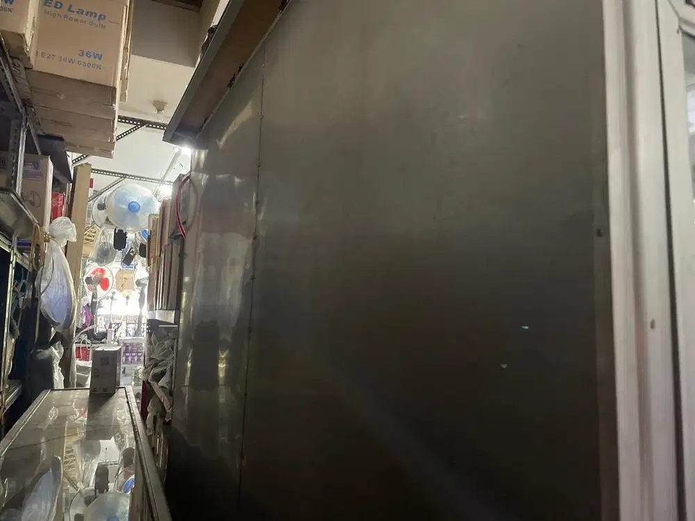 etalase multi fungsi