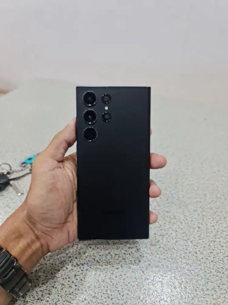 Samsung S23 Ultra 12/256