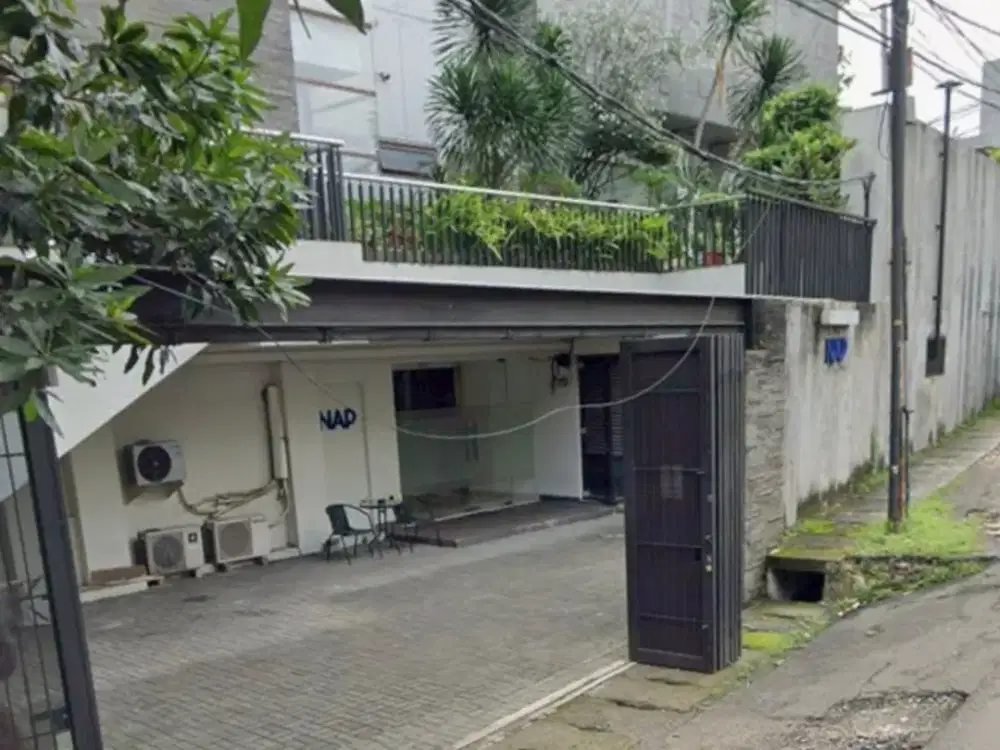 Ruang Usaha letak strategis di sewakan daerah kebayoran Baru