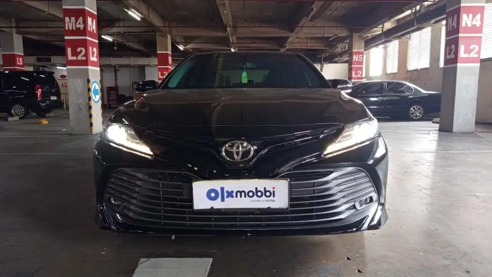 DP MURAH Toyota Camry 2.5 V Bensin-AT 2021  CCBFB