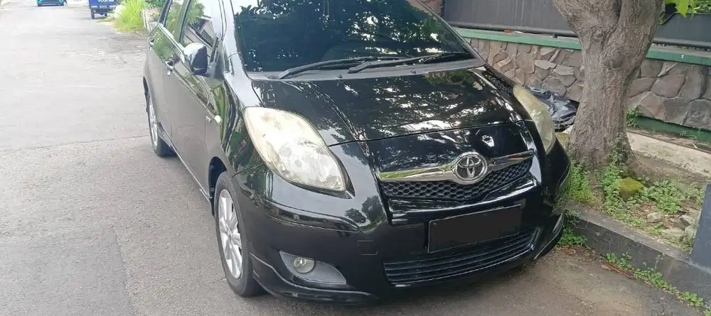 Yaris bakpao E Matic 2011 Istimewa/ Jarang dipakai