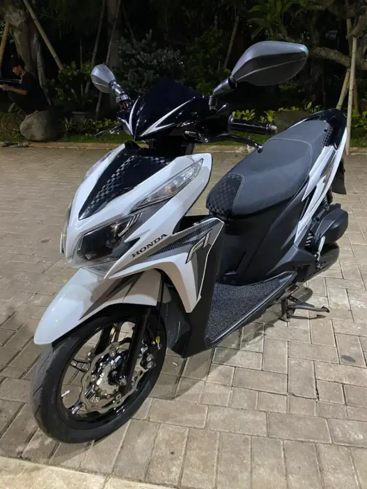 Vario kzr 125 (paket ganteng )
