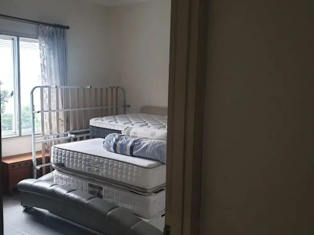 Sewa rumah Aquamarine PHG Gading Serpong