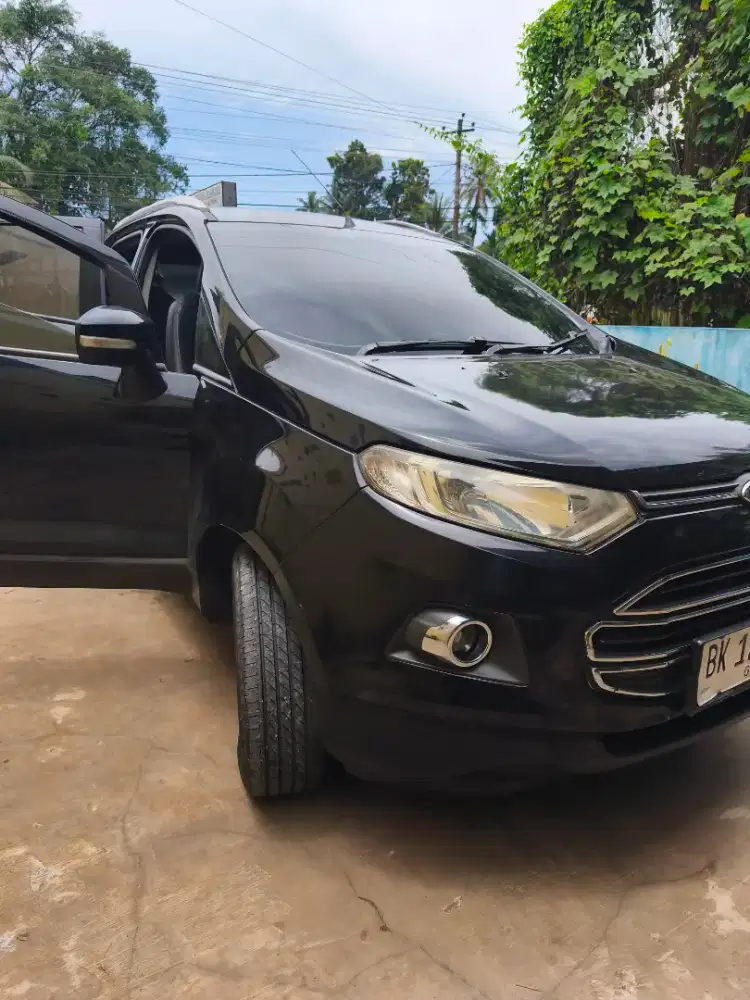 Dijual mobil Ford eco sport matic