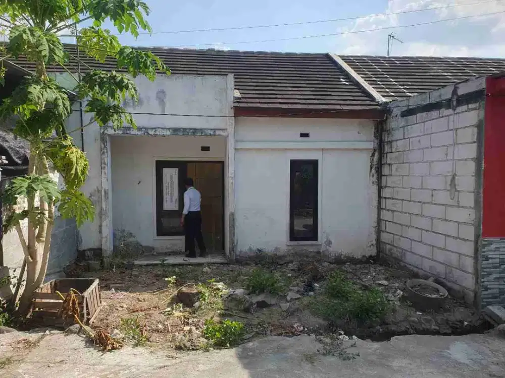 DIJUAL RUMAH 
PERUM GRIYA HASANAH MUNGGUT BLOK D-7
KEL. : MUNGGUT
KEC  : WUNGU
KAB  : MADIUN