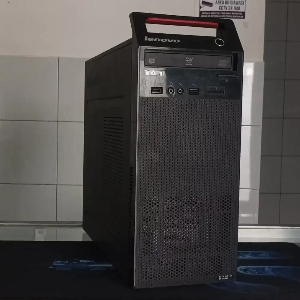KOMPUTER LENOVO THINKCENTRE INTEL I5 2400 RAM 8GB SSD SPEAKER INTERNAL