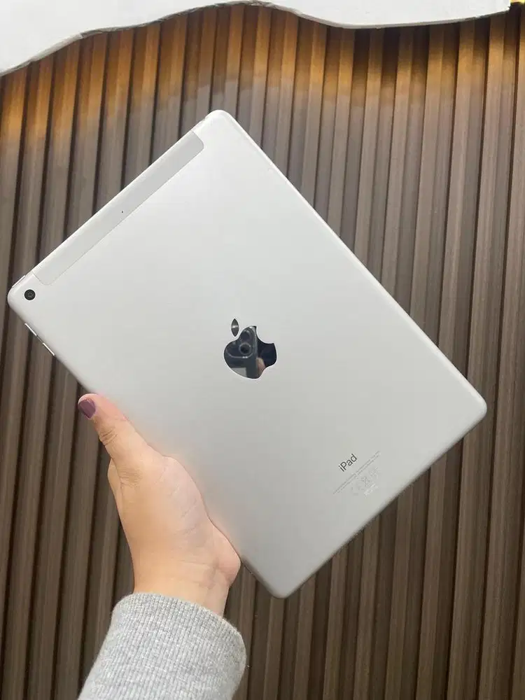IPAD GEN 6 32 GB IBOX MULUS  NO MINUS NEGO SAMPAI JADI JUAL CEPAT