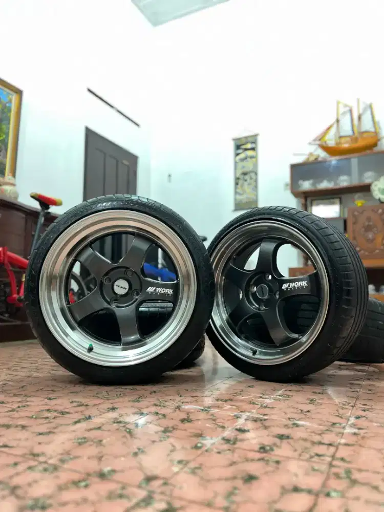 Velg R17 Work Meister Pcd 4x100