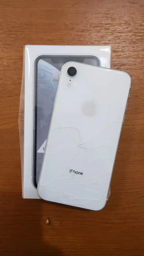 iPhone XR 128gb iBox Pribadi