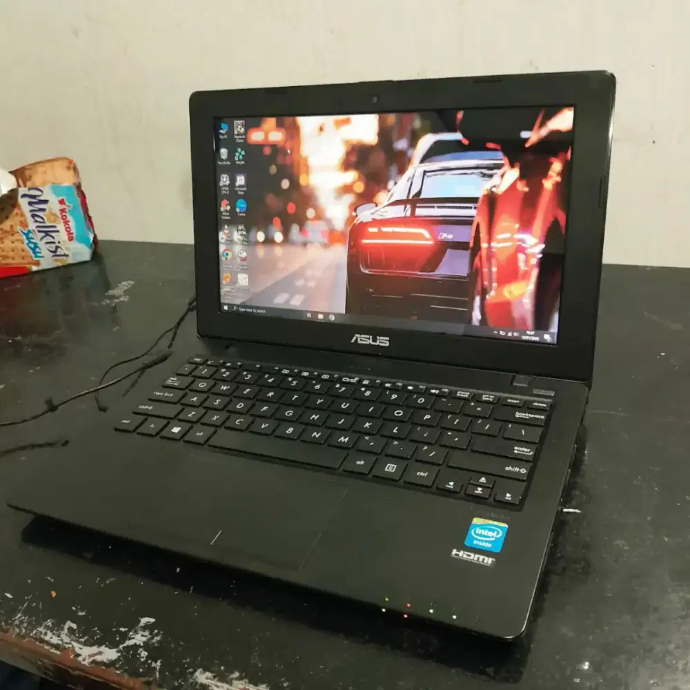 Laptop Asus X200MA Games Playstation Banyak