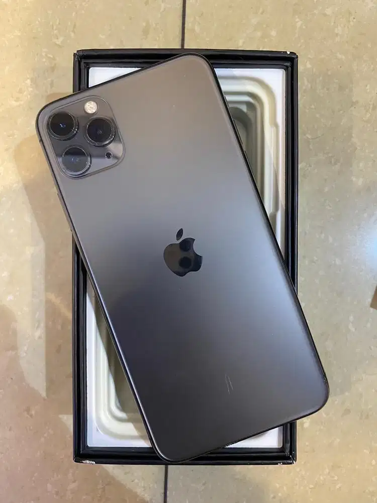 Iphone 11 promax 64gb inter terima cash dan kredit