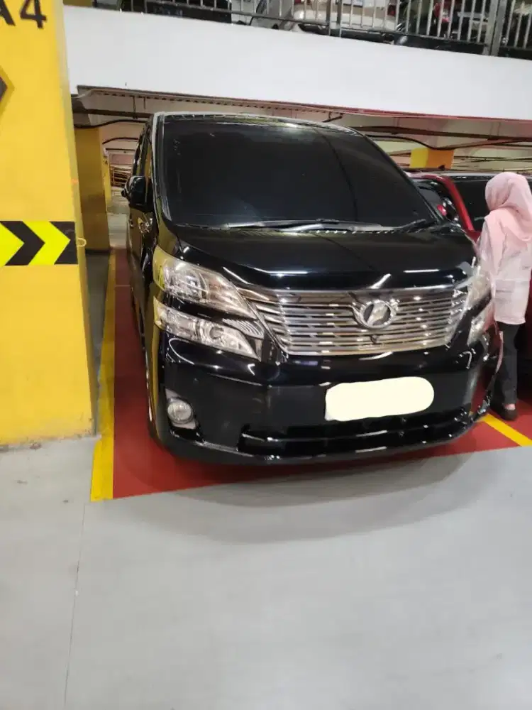 JUAL MURAH CEPAT ALPHARD VELLFIRE 2010 HITAM TIPE TERTINGGI
