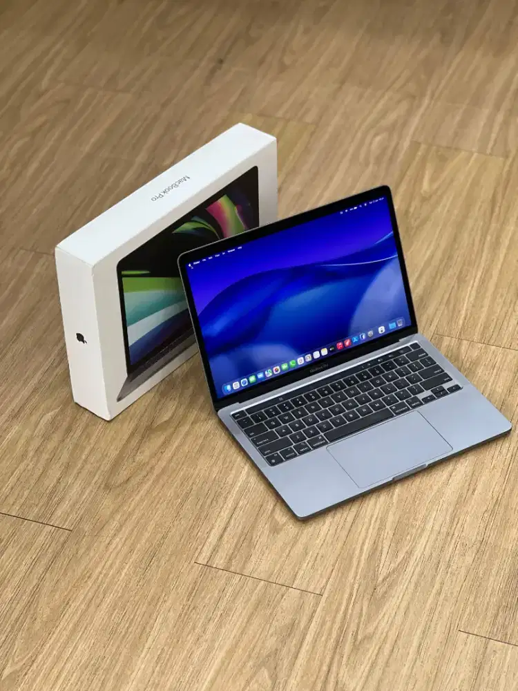 MacBook Pro M1 2020 13inch 8/256