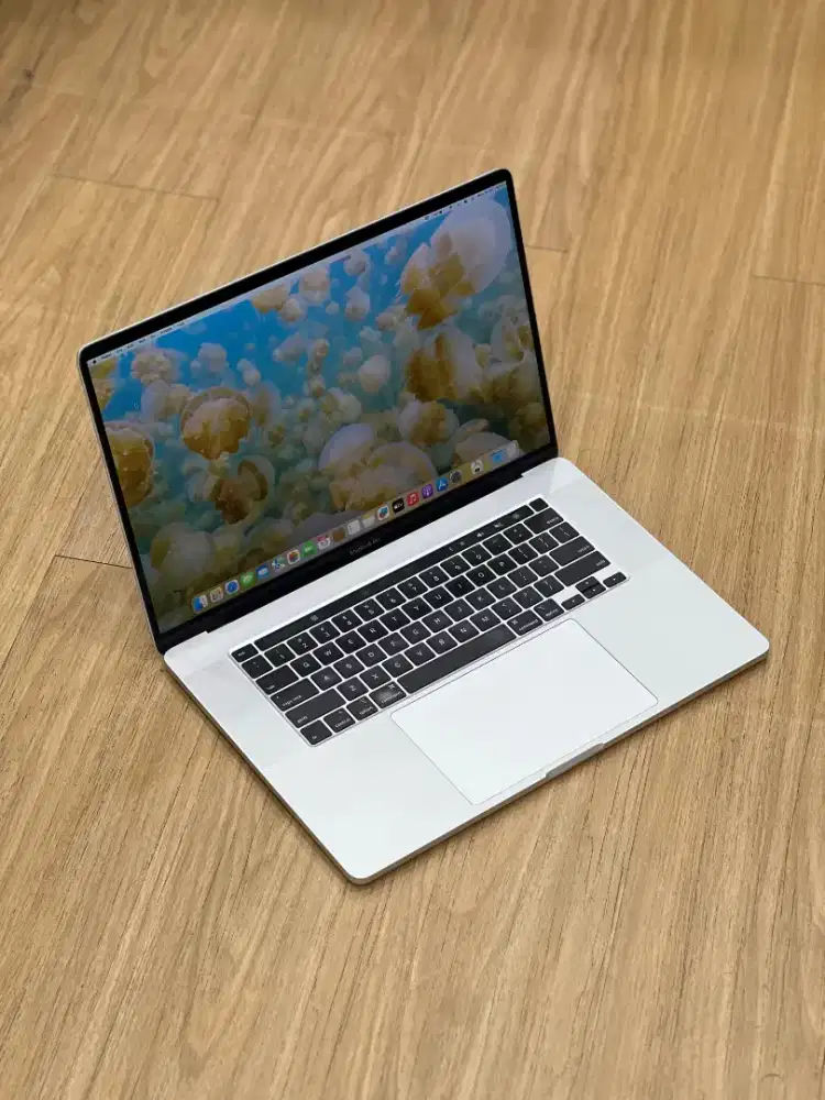 MacBook Pro 2019 16inch 16/512