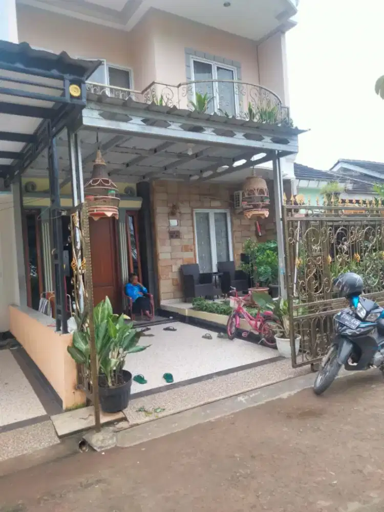 DI JUAL RUMAH 2 LANTAI DLM PERUMAHAN CEMARA SUSUKAN 

CITAYAM