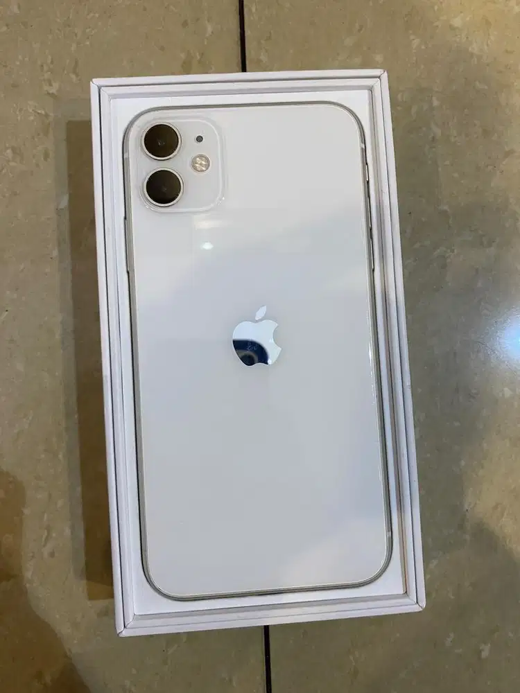 Iphone 11 64gb ibox terima cash dan kredit