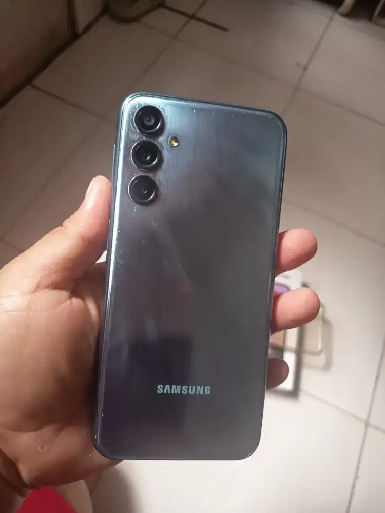 Samsung m34 5G 8/128 nfc,amoled fullset no minus