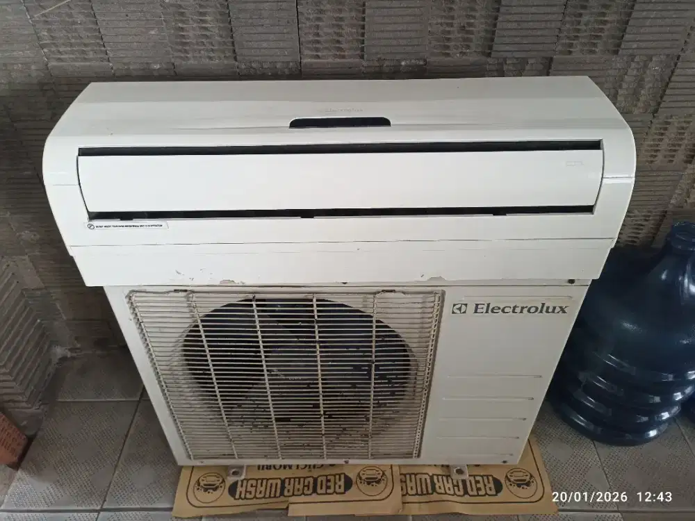 AC 1/2 PK ELECTROLUX