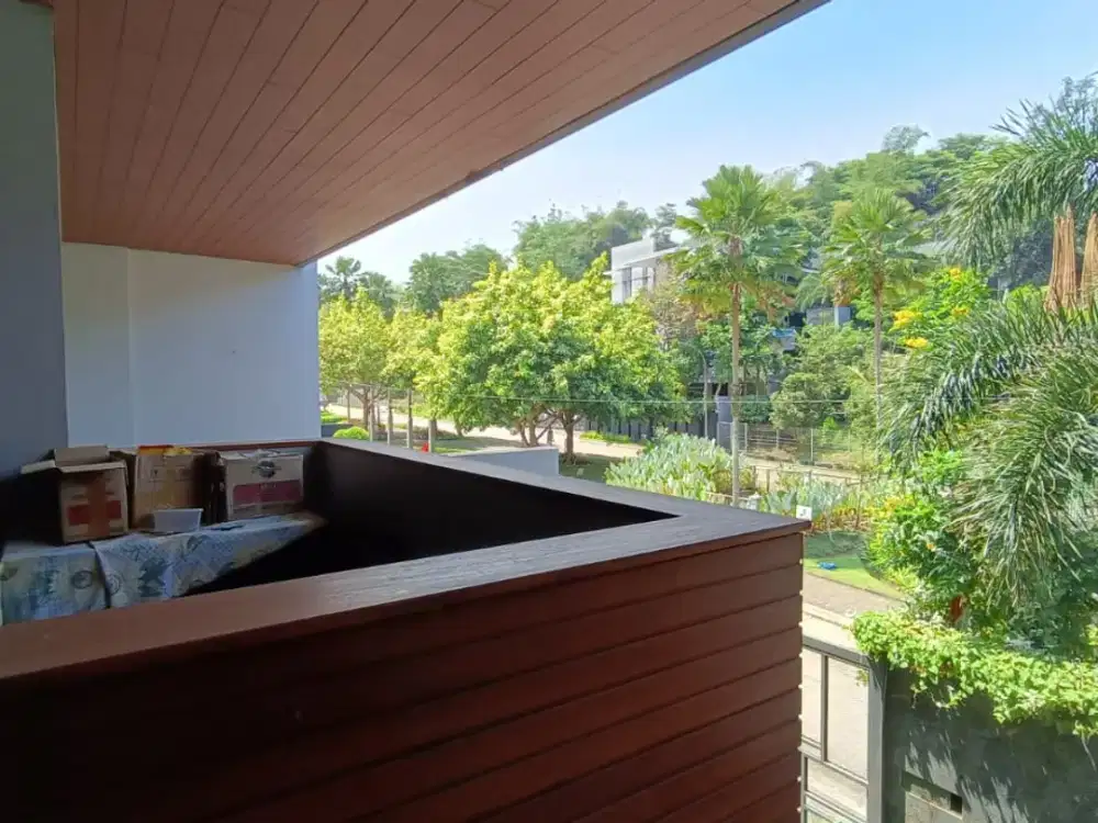 Jual Rumah Lux Setra Duta Dekat dengan Jalan Tol Pasteur