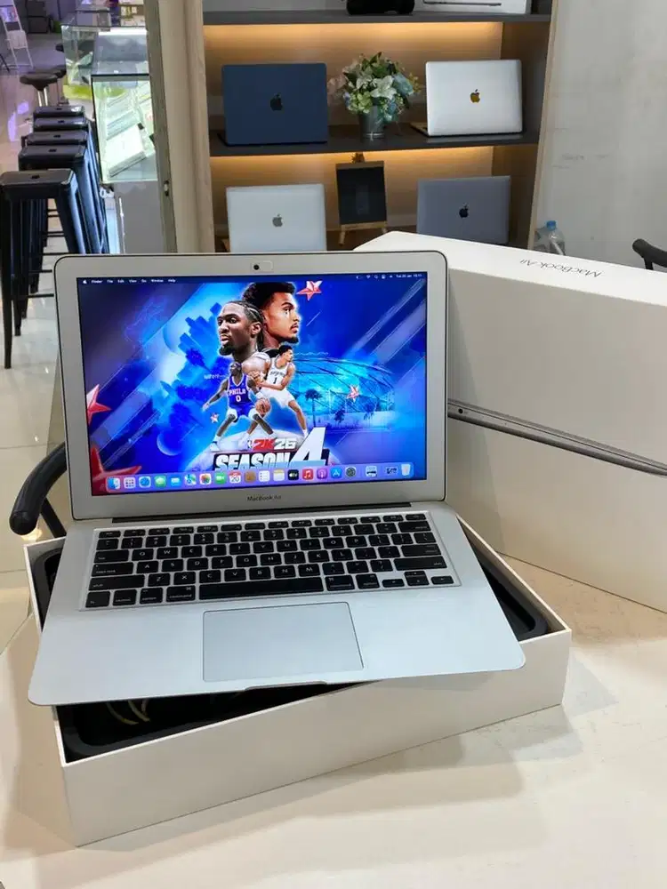 MacBook Air 2017 i5 8/128GB iBox