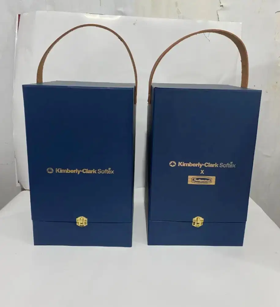 Freelance Tim produksi kotak (hardbox) hampers