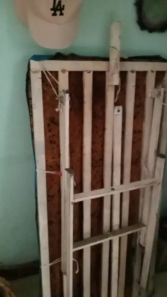 Di jual mesin dryer.meja gosokan.meja lemari londry