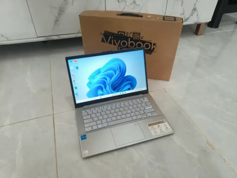 Asus E1404GA intel core i3 N305 8/512GB SSD Nvme