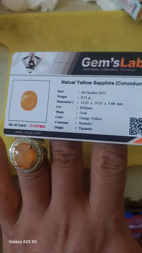 Batu cincin orangy yellow